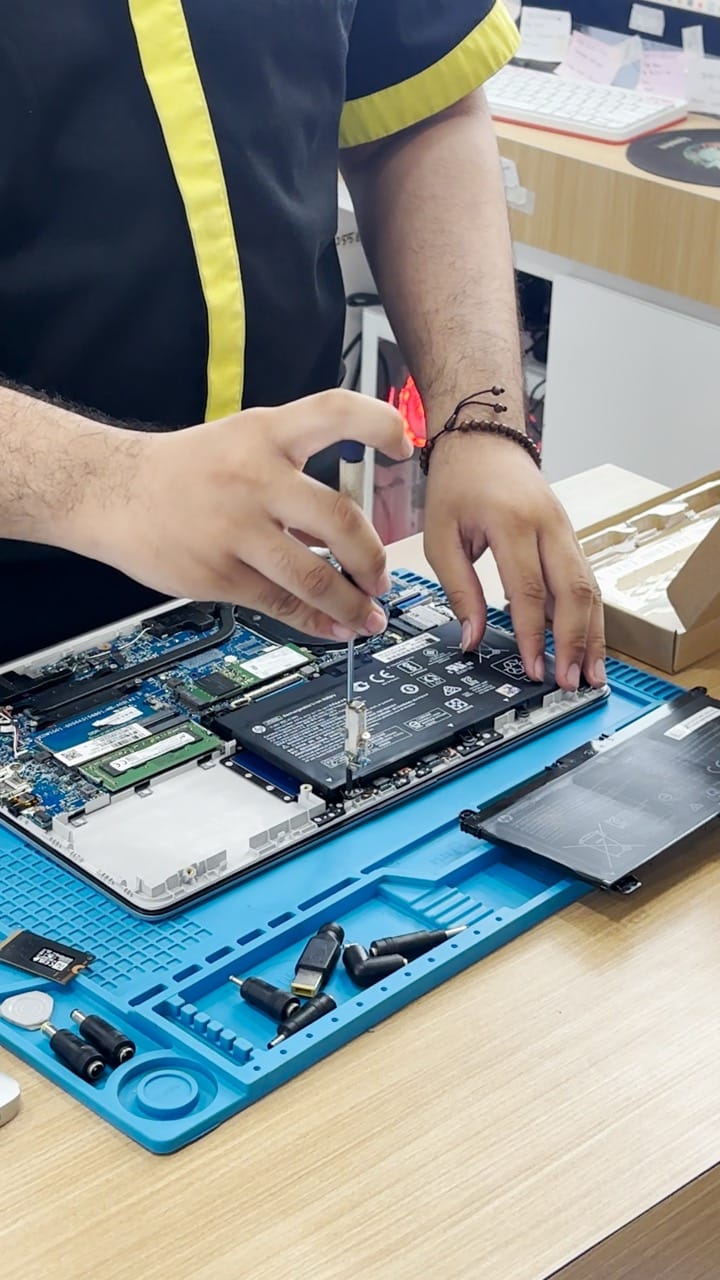 Menerima Semua Merek Laptop